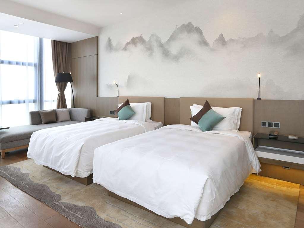 Novotel Deqing Habitación foto