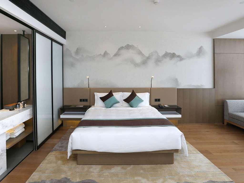 Novotel Deqing Habitación foto