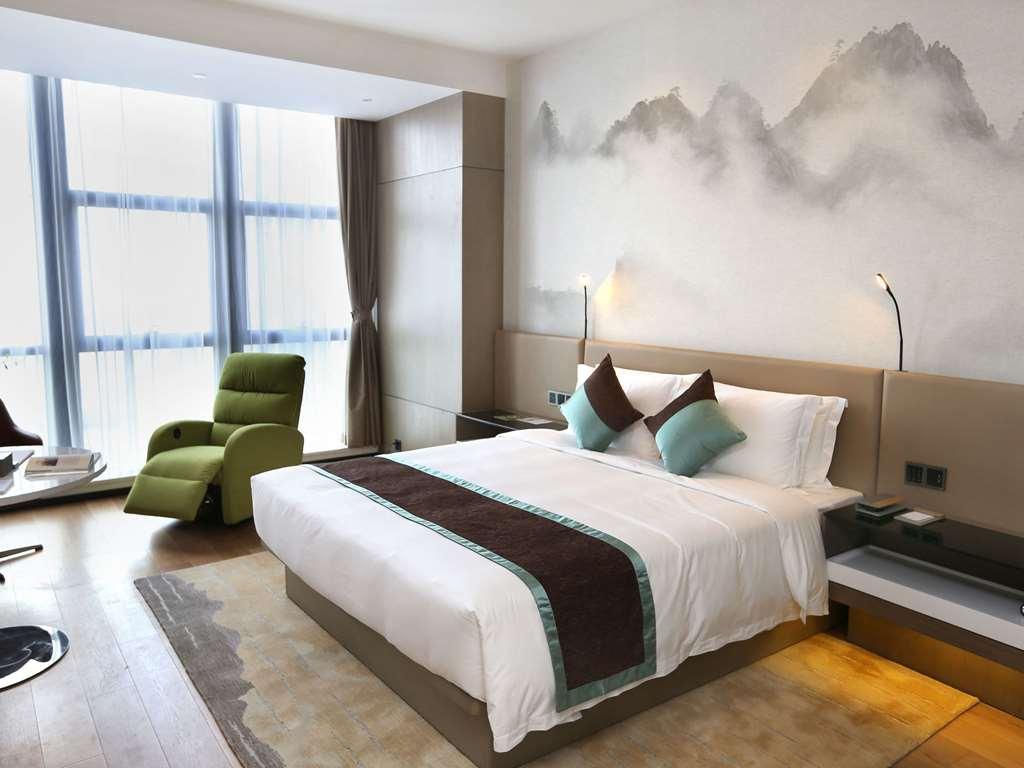 Novotel Deqing Habitación foto